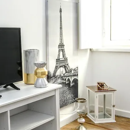 Cosy Charming 1 Bedroom Flat * Lisboa